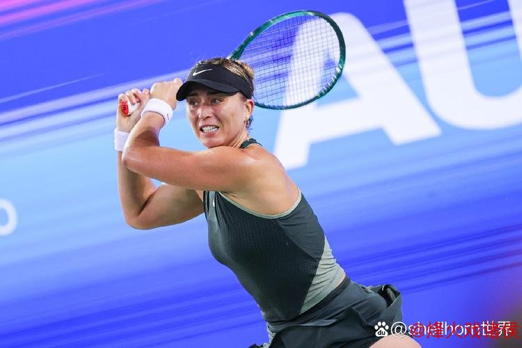 武网次日正赛:穆霍娃与巴多萨退赛,肯宁首轮出局 武网次日正赛:穆霍娃与巴多萨退赛,肯宁首轮出局