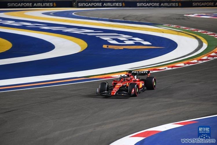 F1新加坡站塞恩斯取得杆位 红牛Q2全军覆没