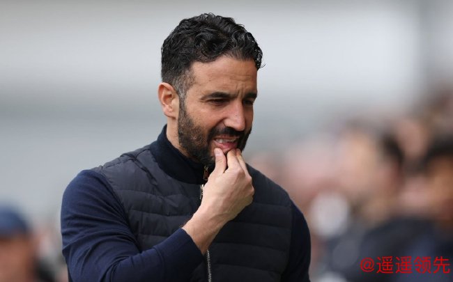 曼联主帅阿莫林