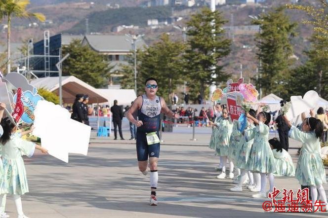 五国786名体育爱好者在云南巧家开展竞速赛