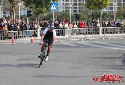 五国786名体育爱好者在云南巧家开展竞速赛